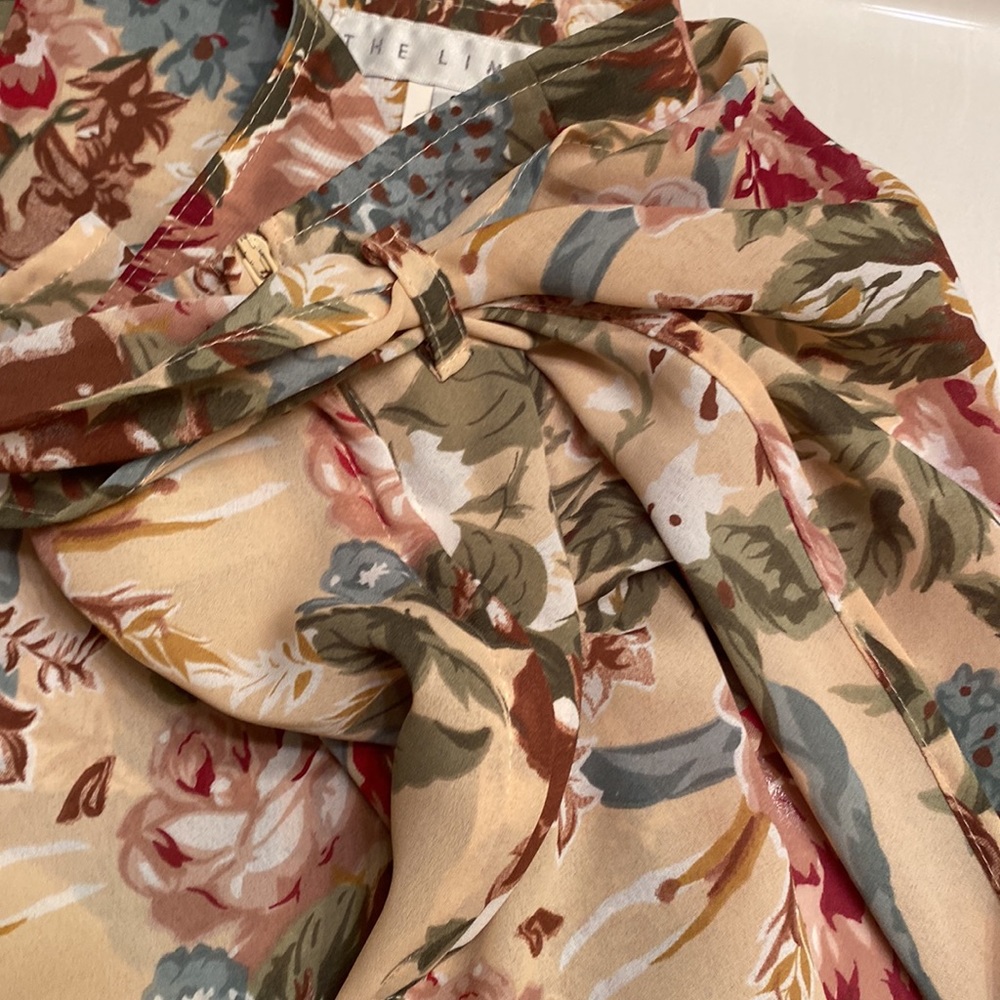 The limited floral skirt size 8 - Picture 6 of 9